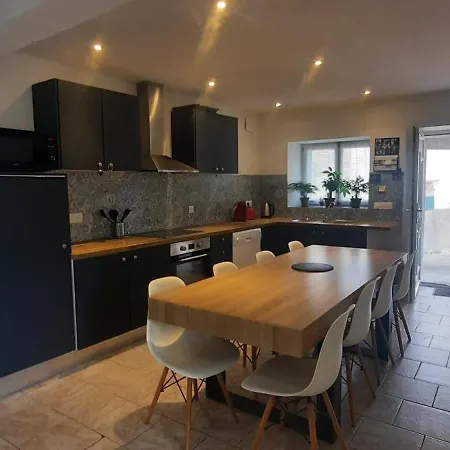 Bed and breakfast Maison Confortable 4 Personnes - 2 - Espaces Partagés