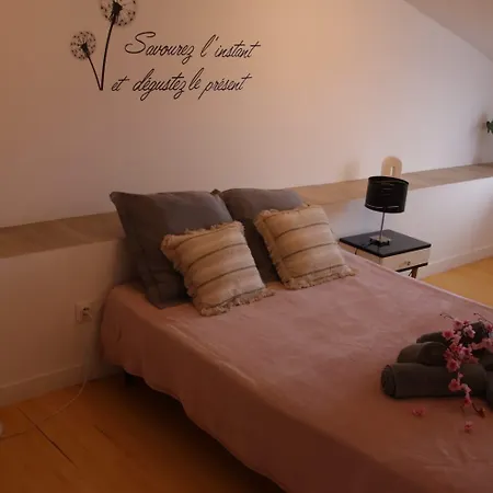 Maison Confortable 4 Personnes - 2 - Espaces Partagés Bed and breakfast *