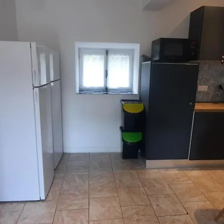 Maison Confortable 4 Personnes - 2 - Espaces Partages B&B